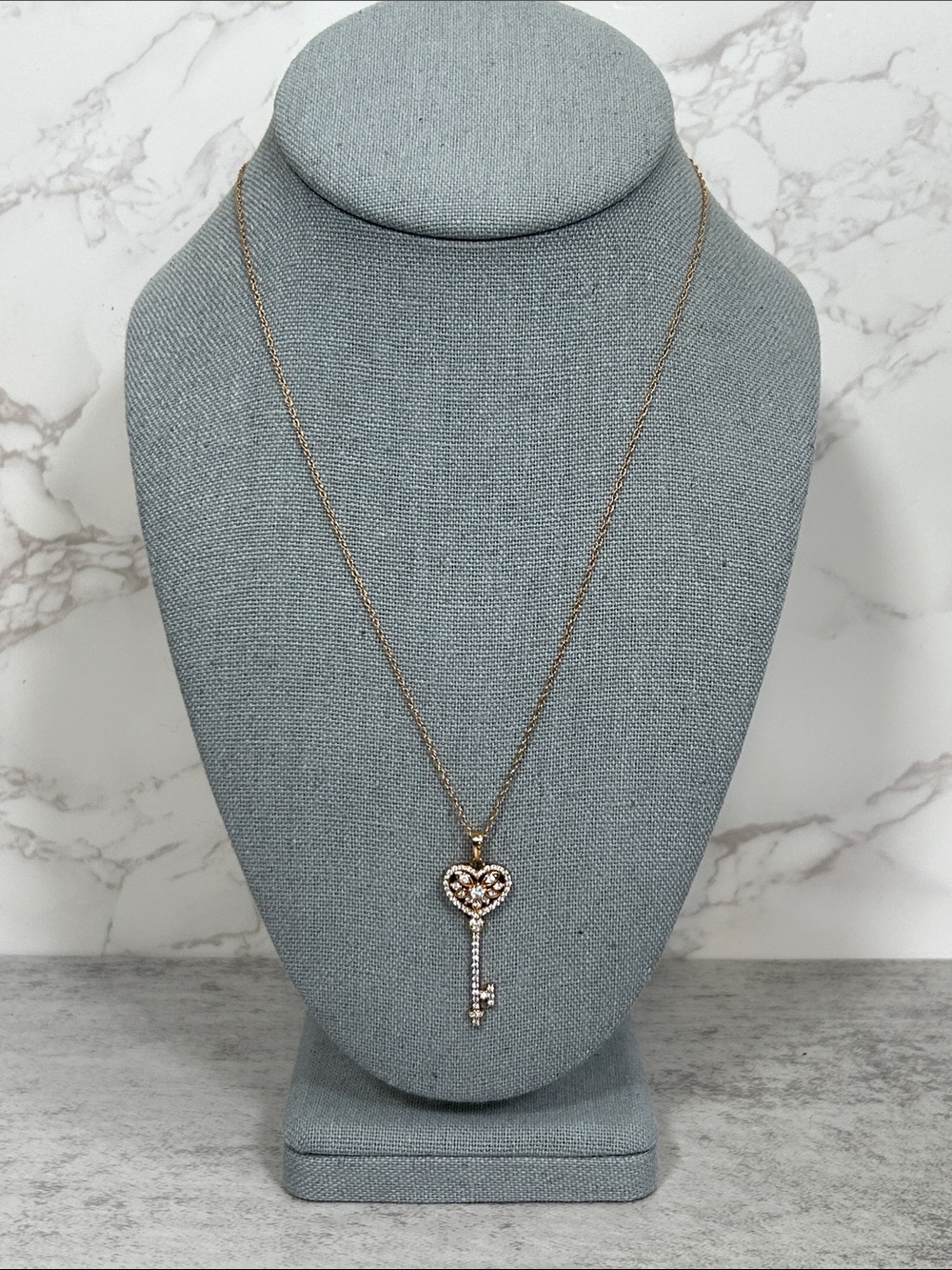 925 Sterling Rose Gold Heart Key Pendant Necklace in Rose Gold with Crystals
